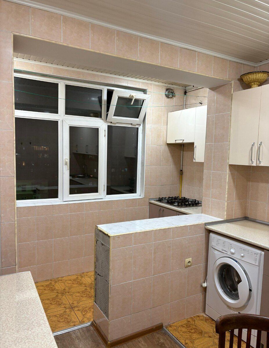 İcarəyə verilir 3 otaqlı köhnə tikili 95 m² — Mənzil, Bakı (9)