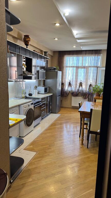 Satılır 3 otaqlı yeni tikili 120 m² — Mənzil, Bakı (10)