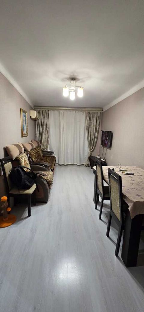 Satılır 2 otaqlı köhnə tikili 45 m² — Bakı