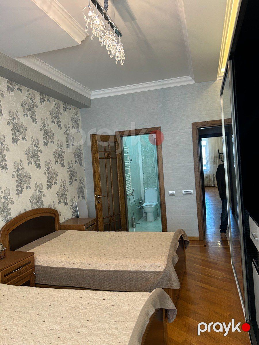 Satılır 3 otaqlı yeni tikili 135 m² — Mənzil, Bakı (7)