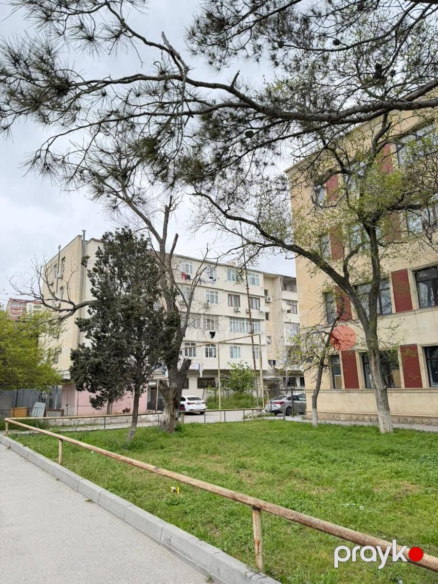 Satılır 2 otaqlı köhnə tikili 65 m² — Mənzil, Bakı (2)