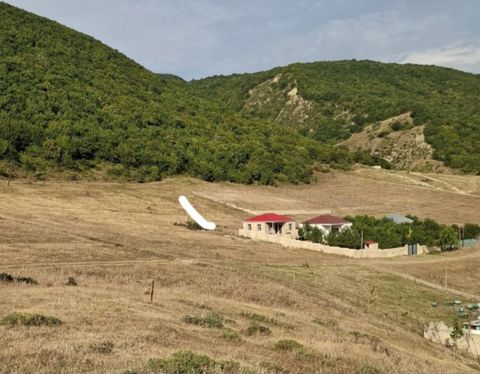 12 sot torpaq sahəsi, Şamaxı r — Şamaxı