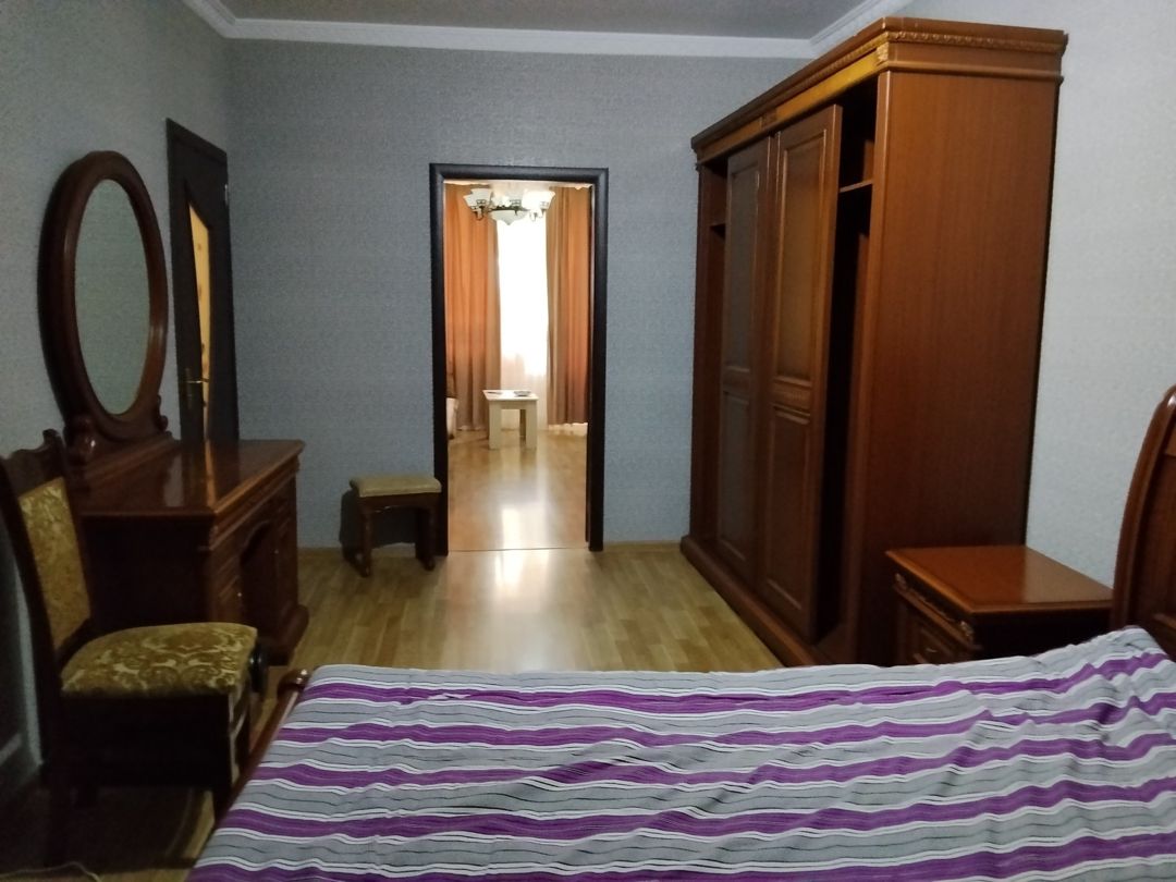 Satılır 3 otaqlı köhnə tikili 82 m² — Mənzil, Bakı (12)