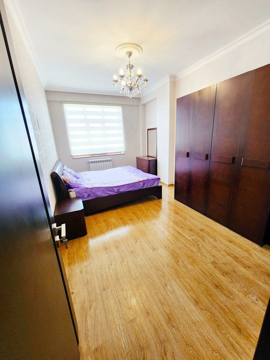 İcarəyə verilir 3 otaqlı yeni tikili 140 m² — Mənzil, Bakı (7)