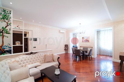 İcarəyə verilir 3 otaqlı köhnə tikili 90 m²