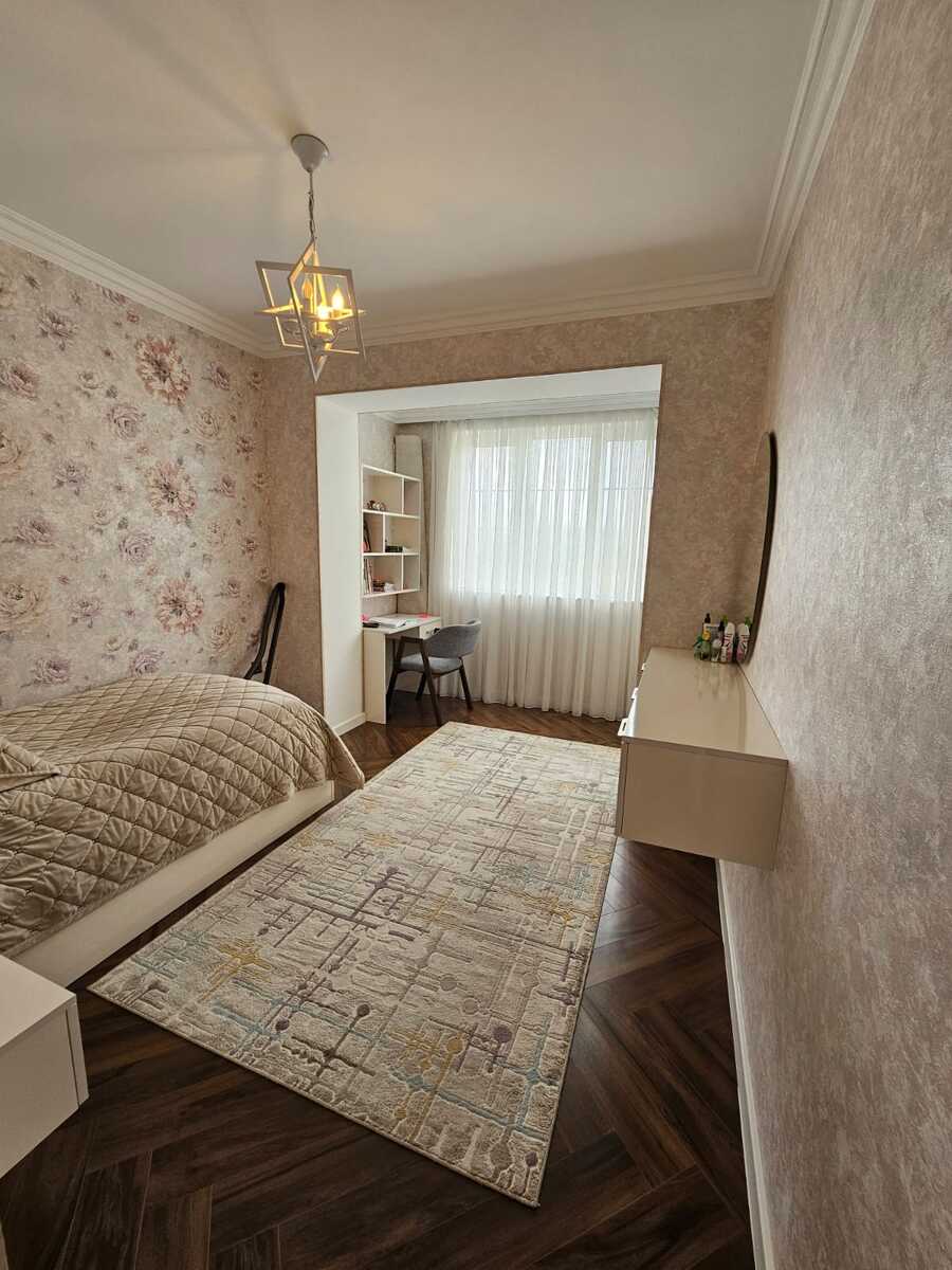 Satılır 5 otaqlı köhnə tikili 130 m² — Mənzil, Bakı (11)