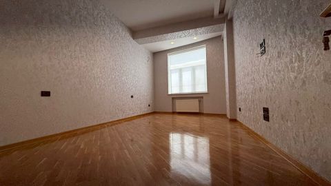 Satılır 3 otaqlı yeni tikili 105 m² — Bakı