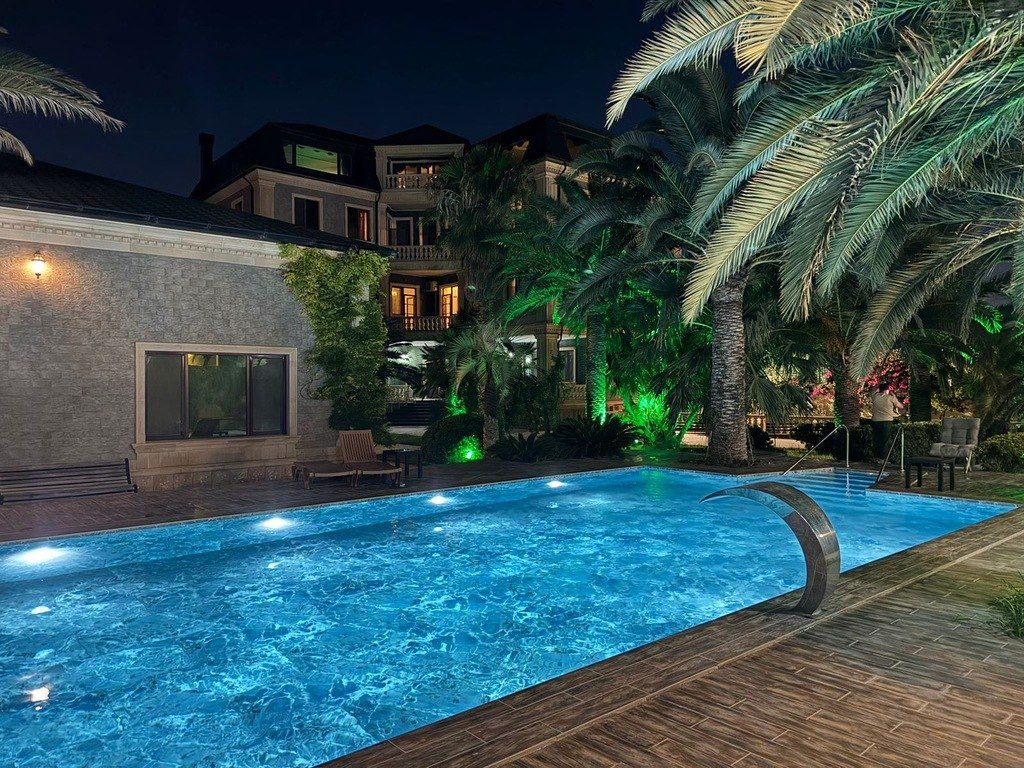 İcarəyə verilir 8 otaqlı həyət evi/bağ evi 700 m² — Ev, villa, Bakı (2)
