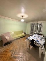 Satılır 3 otaqlı köhnə tikili 68 m² — Eldar