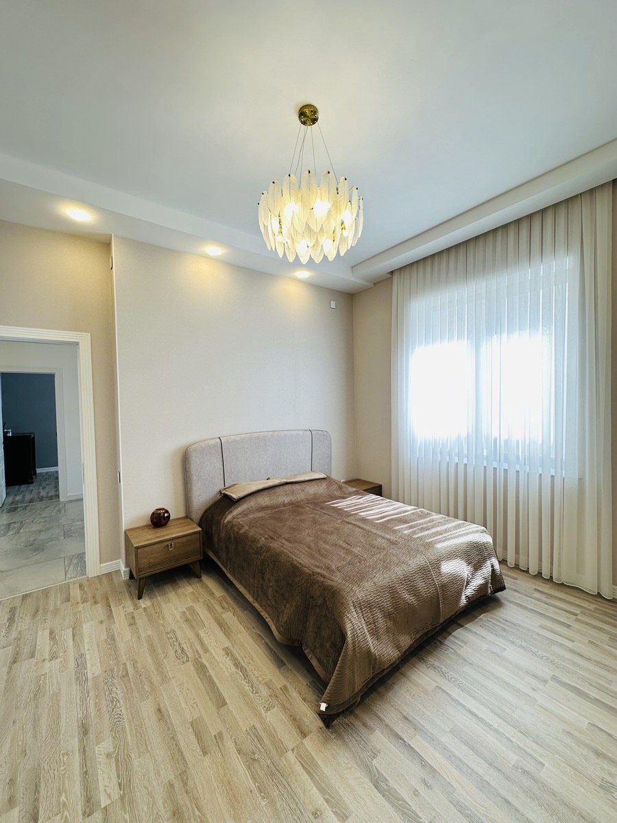 İcarəyə verilir 4 otaqlı həyət evi/bağ evi 200 m² — Ev, villa, Bakı (10)