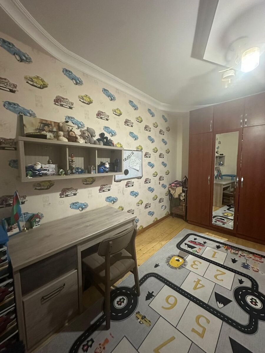 Satılır 4 otaqlı köhnə tikili 100 m² — Mənzil, Bakı (7)