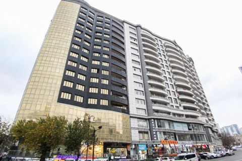 Satılır 3 otaqlı yeni tikili 150 m² — Bakı