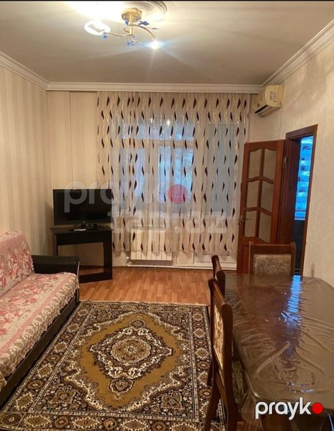 Mebel və texnika ilə təchiz olunmuş 2 otaqlı mənzil. Satılır əşyaları