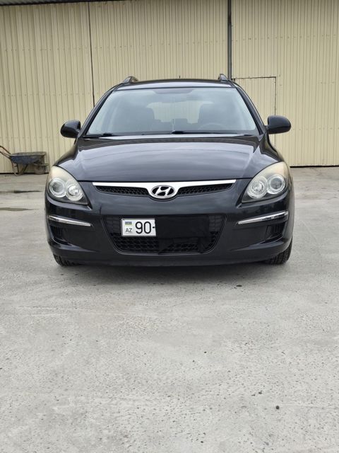 Hyundai i30, 1.4 L, 2009 il, 264 000 km — Biləsuvar