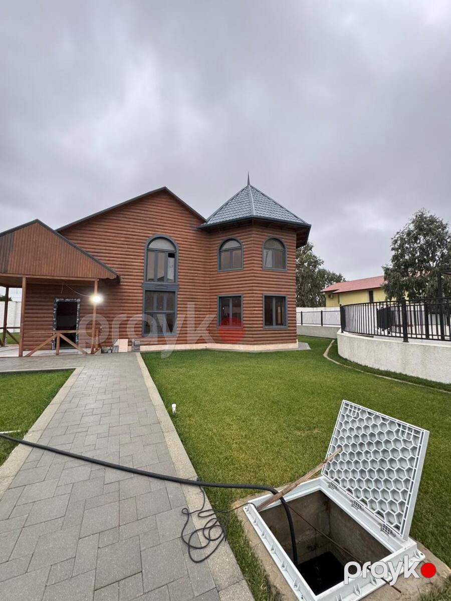 Satılır 15 otaqlı həyət evi/bağ evi 800 m² — Ev, villa, Bakı (12)