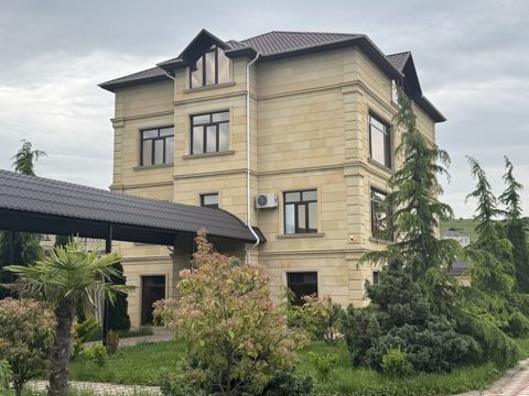 Satılır 12 otaqlı həyət evi/bağ evi 600 m² — Şamaxı