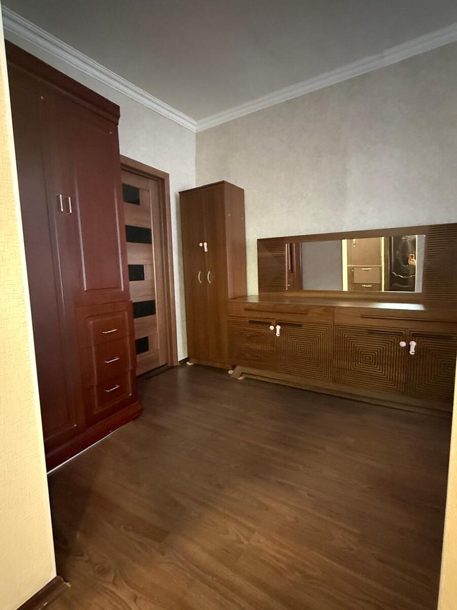 İcarəyə verilir 4 otaqlı köhnə tikili 120 m² — Mənzil, Bakı (5)