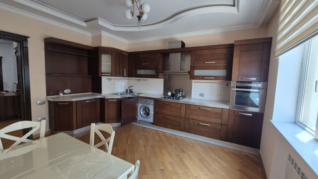 İcarəyə verilir 3 otaqlı yeni tikili 165 m² — Mənzil, Bakı (7)