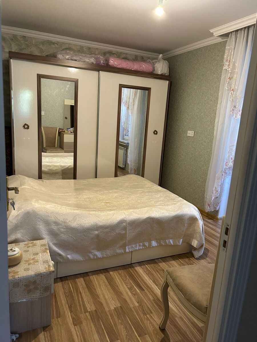 Satılır 2 otaqlı köhnə tikili 65 m² — Mənzil, Bakı (4)