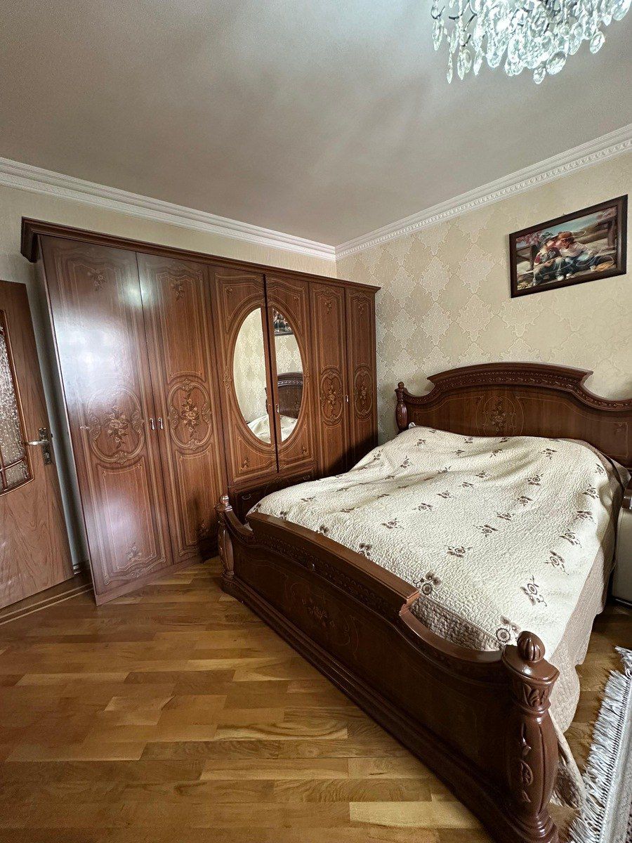 Satılır 4 otaqlı köhnə tikili 94 m² — Mənzil, Bakı (5)