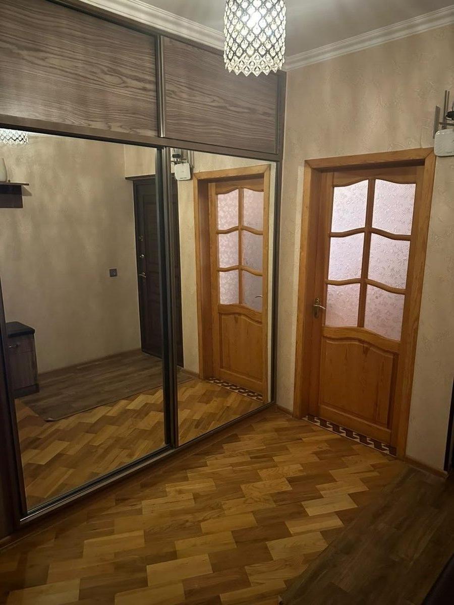 Satılır 4 otaqlı köhnə tikili 100 m² — Mənzil, Bakı (4)