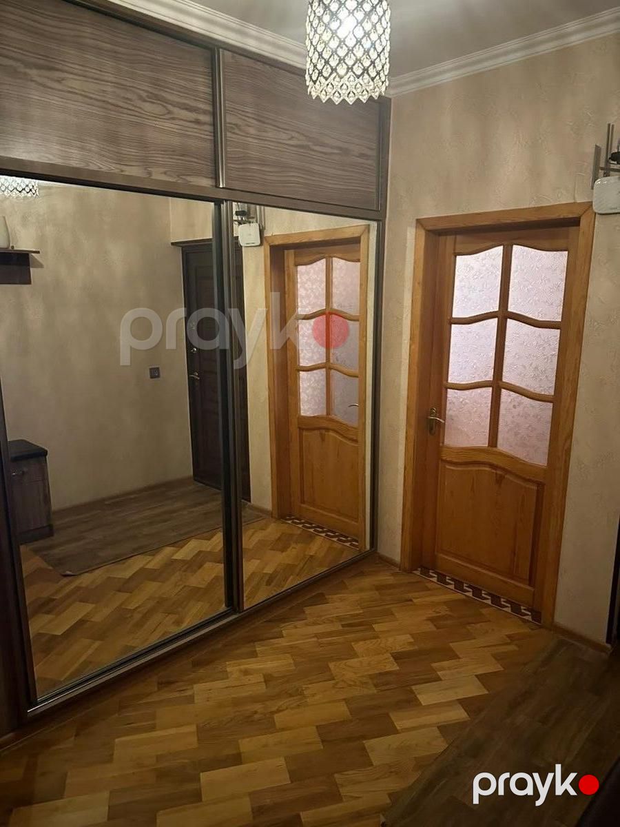 Satılır 4 otaqlı köhnə tikili 100 m² — Mənzil, Bakı (4)