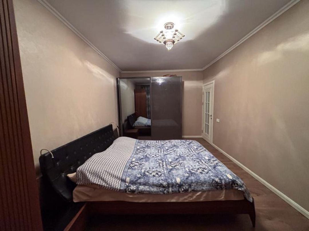 Satılır 4 otaqlı köhnə tikili 110 m² — Mənzil, Bakı (11)