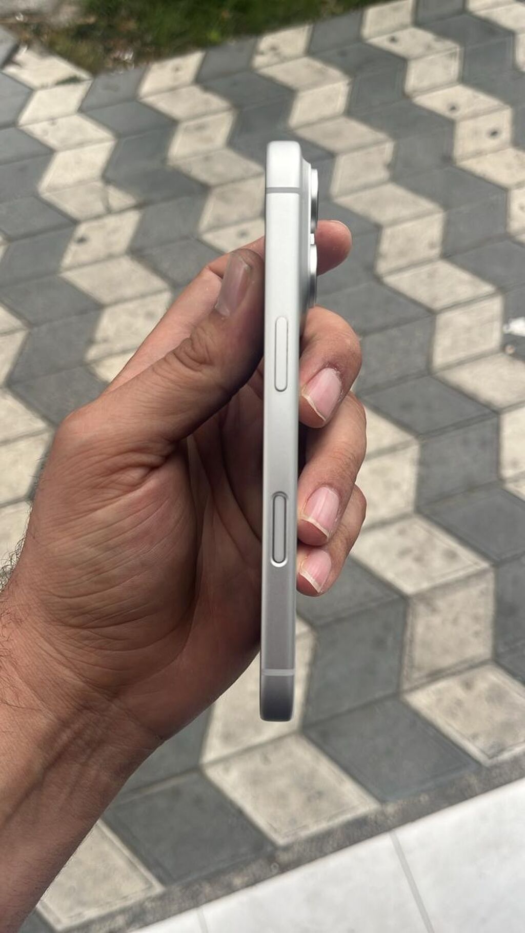 IPhone 17 Pro, Ağ, Simsiz şarj — Apple iPhone, Bakı (6)