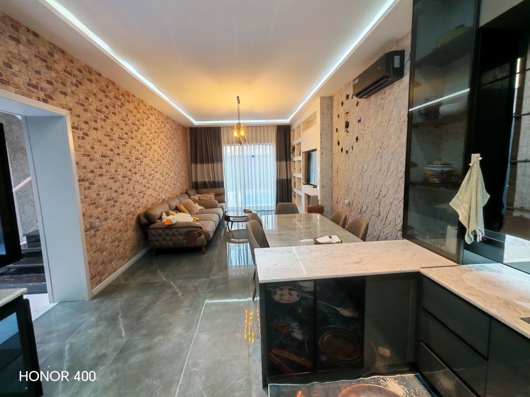 Satılır 5 otaqlı həyət evi/bağ evi 220 m² — Ev, villa, Bakı (12)