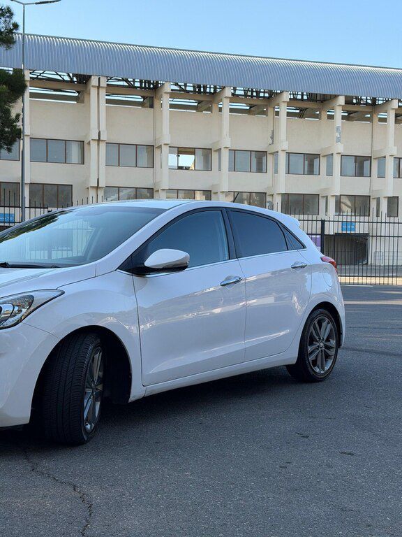 Hyundai i30, 1.6 L, 2015 il, 197 000 km — Avtomobillər, Sumqayıt (5)
