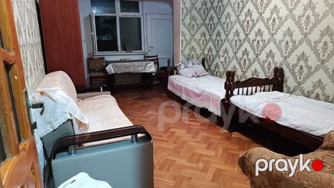 3-otaqlı mənzil kirayə verilir, 9-cu mkr., 70 m²