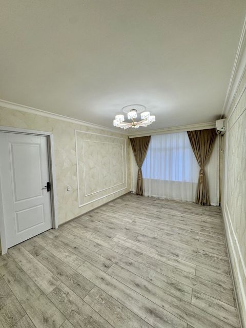 Satılır 2 otaqlı köhnə tikili 45 m² — Bakı