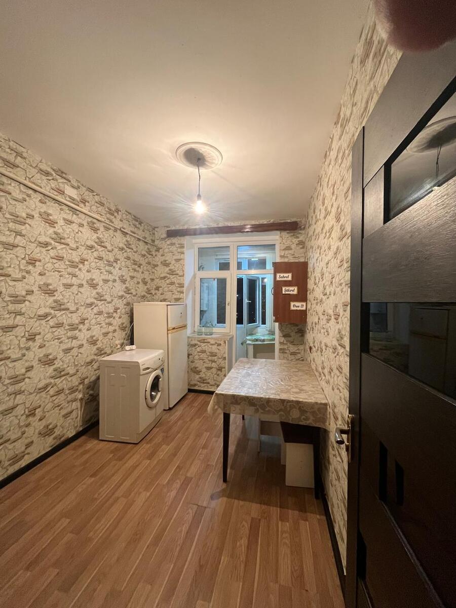 Satılır 3 otaqlı köhnə tikili 65 m² — Mənzil, Bakı (3)