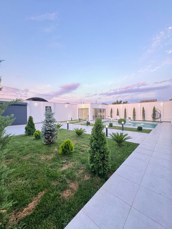 Satılır 4 otaqlı həyət evi/bağ evi 200 m² — Ev, villa, Bakı (4)