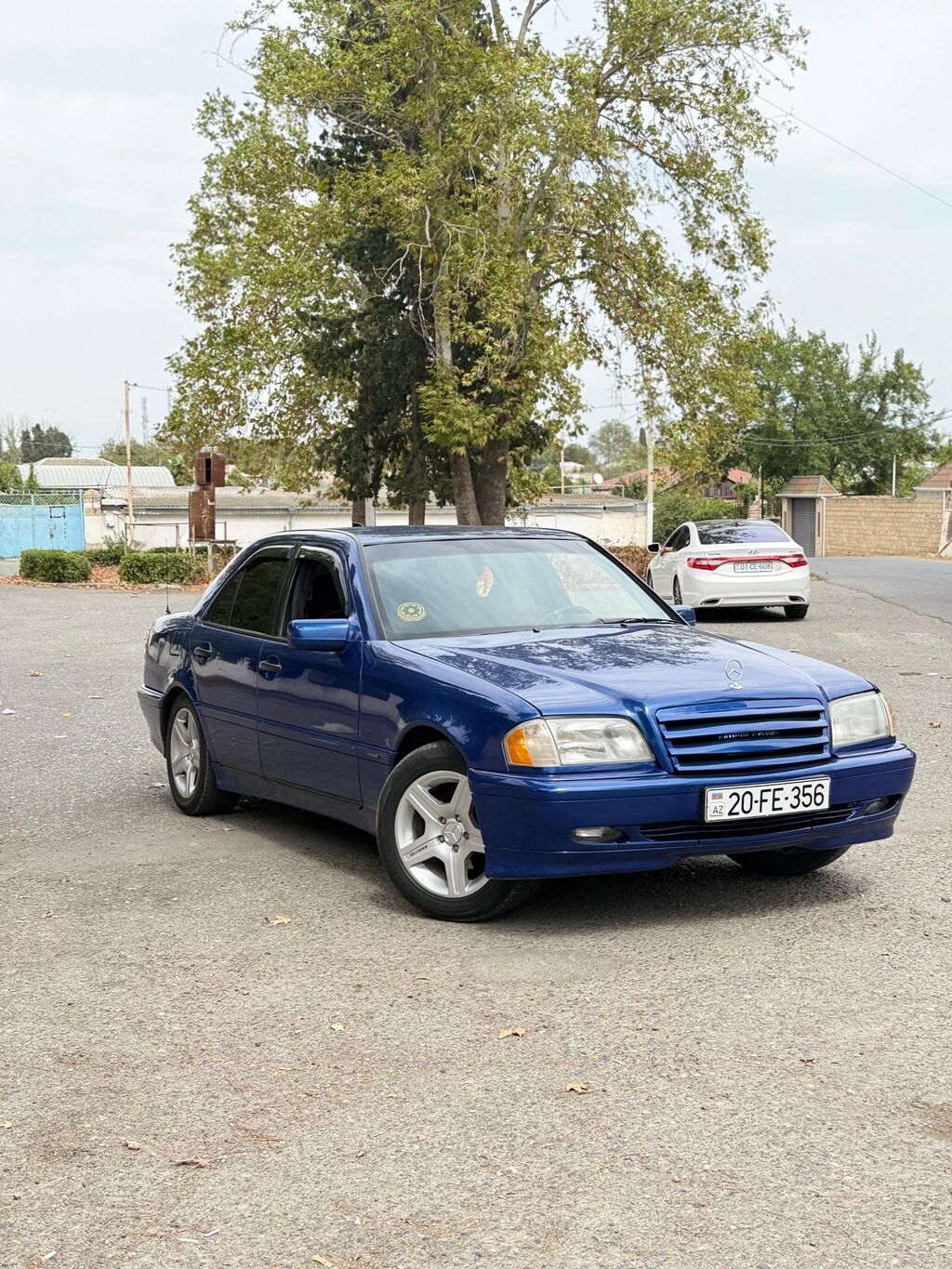 Mercedes-Benz C-Sinif sedan (W202) — mavi rəng, 4 qapı. Xüsusiyyətlər — Avto, Tərtər (2)