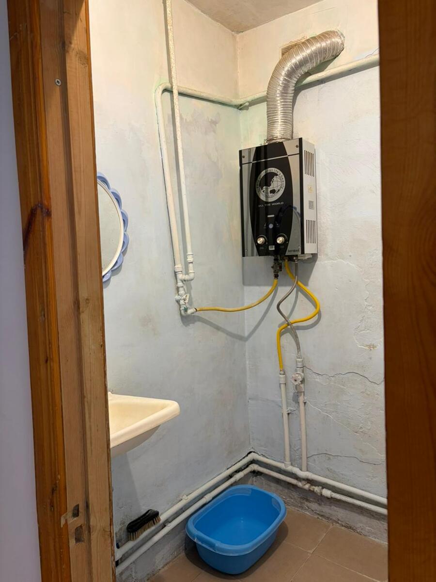 Satılır 2 otaqlı köhnə tikili 57 m² — Mənzil, Bakı (8)
