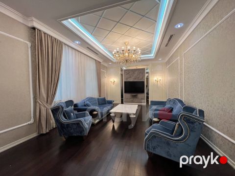 Satılır 9 otaqlı həyət evi/bağ evi 1000 m²