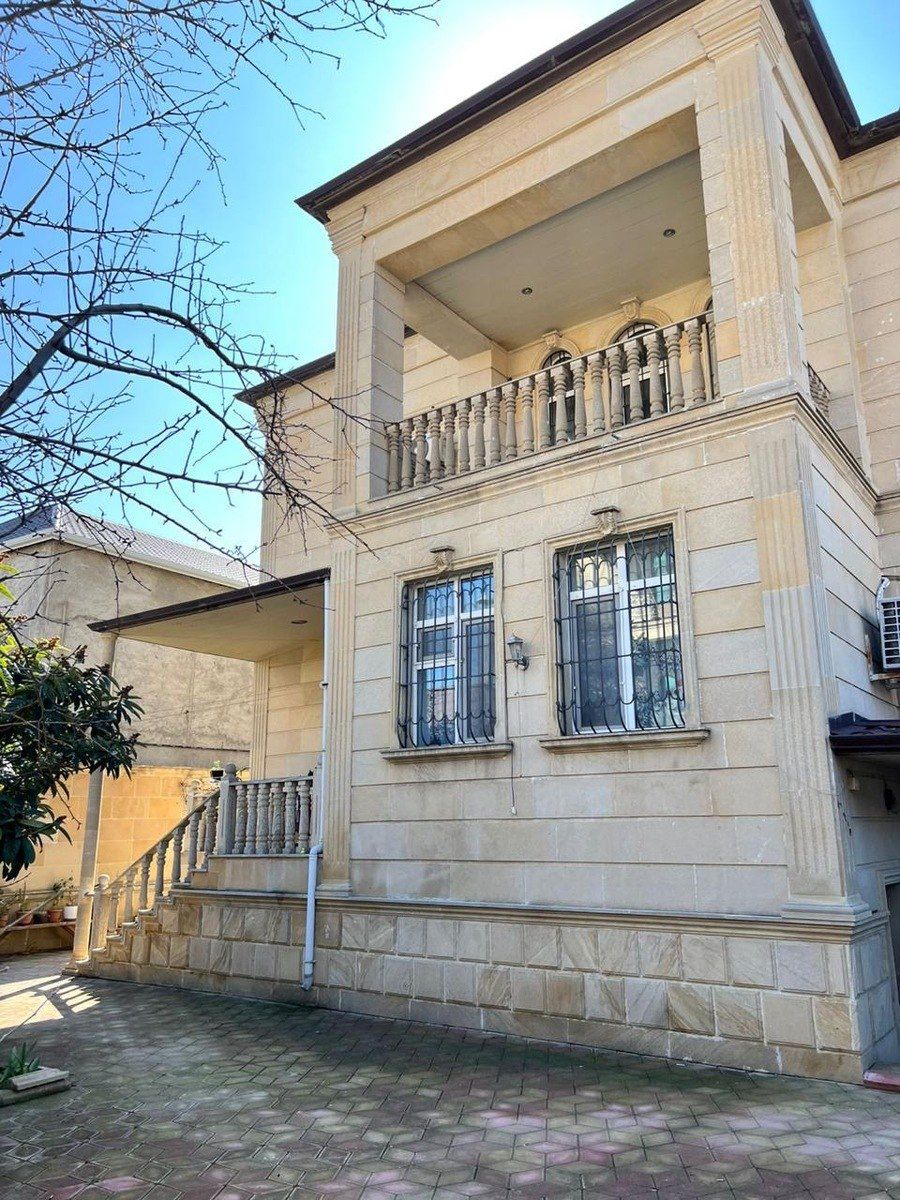 Satılır 9 otaqlı həyət evi/bağ evi 320 m² — Ev, villa, Bakı (6)