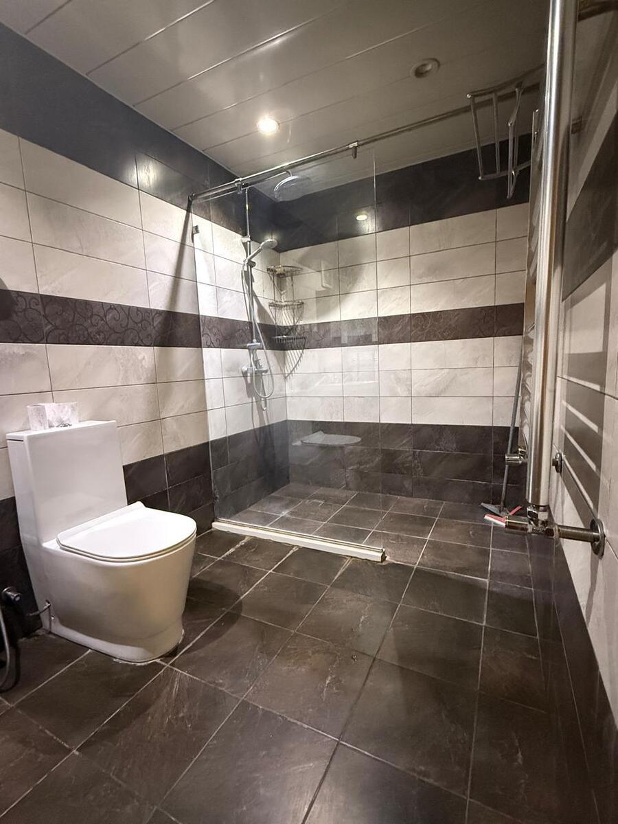 İcarəyə verilir 4 otaqlı köhnə tikili 120 m² — Mənzil, Bakı (6)