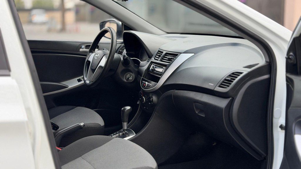 Hyundai Accent, 1.4 L, 2012 il, 180 000 km — Avtomobillər, Gəncə (3)