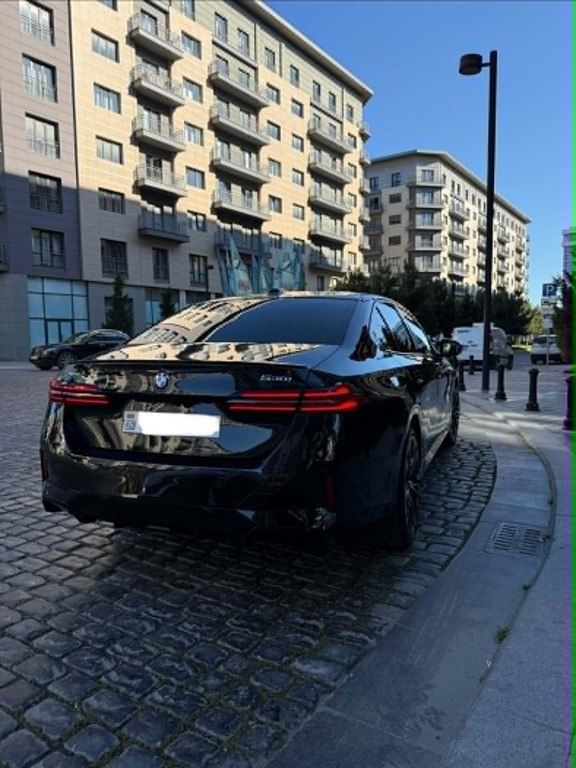 BMW 530, 2.0 L, 2024 il, 15 600 km — Avtomobillər, Bakı (11)