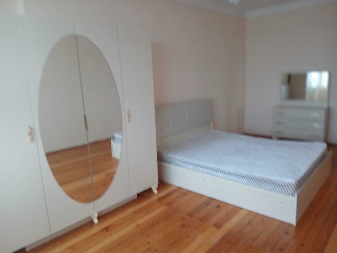 3-otaqlı yeni tikili kirayə verilir, Xudu Məmmədov küç., 135 m² — Mənzil, Bakı (11)
