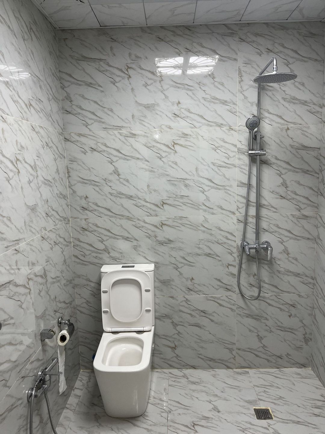 İcarəyə verilir 3 otaqlı yeni tikili 130 m² — Mənzil, Bakı (8)