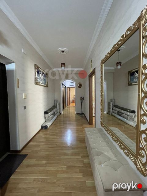 Satılır 3 otaqlı yeni tikili 93 m²