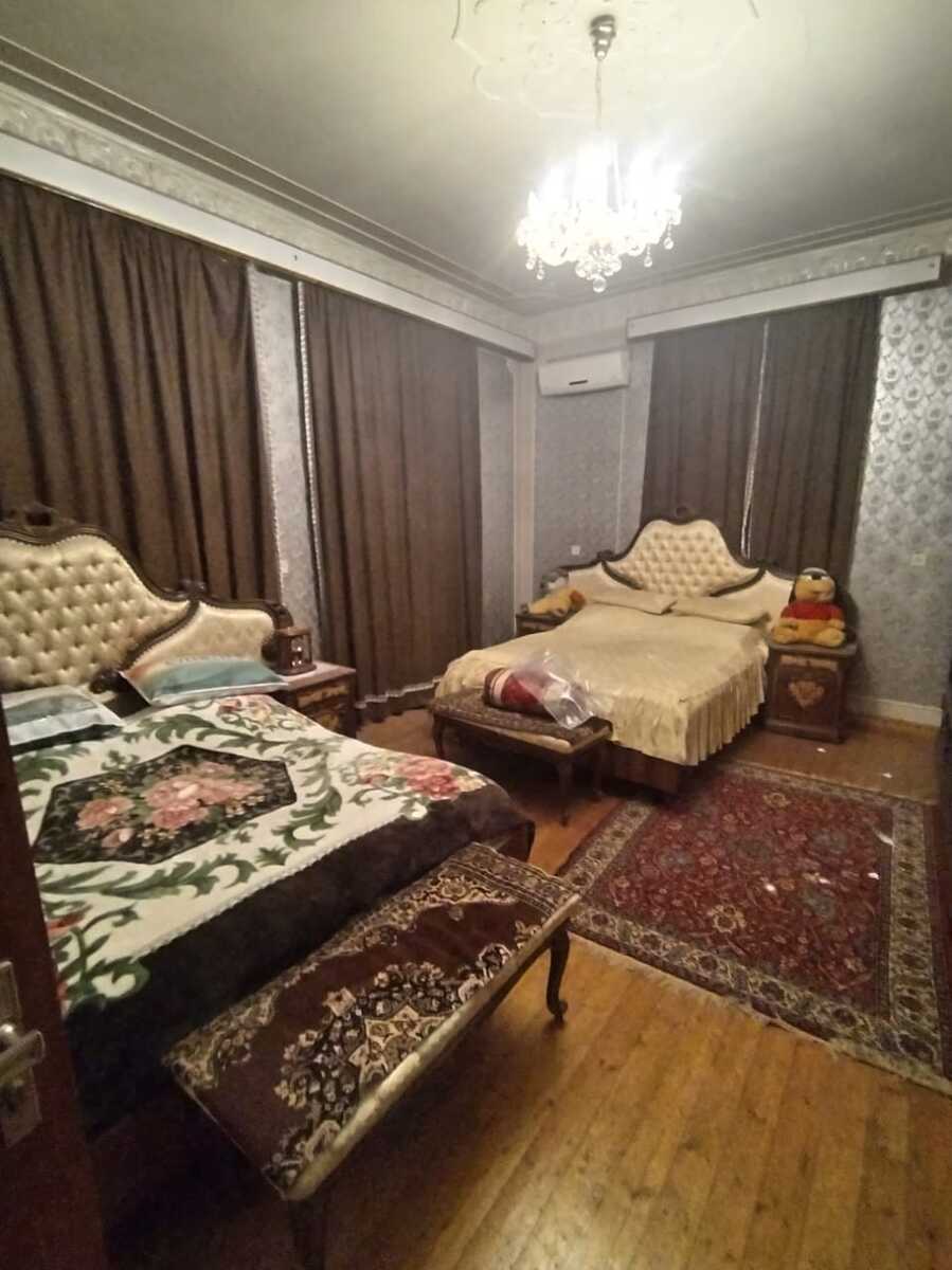 Satılır 5 otaqlı həyət evi/bağ evi 500 m² — Ev, villa, Bakı (9)