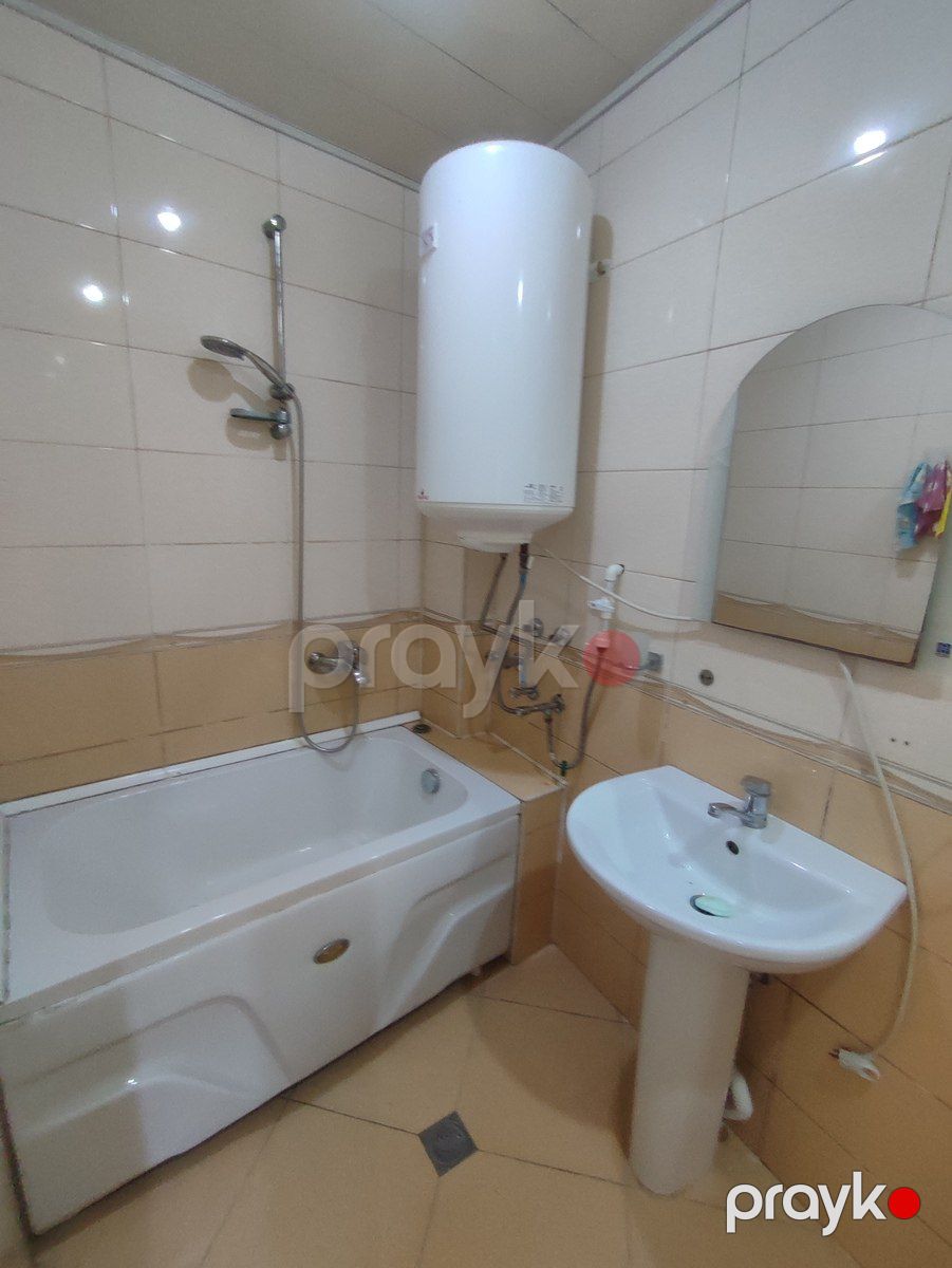 İcarəyə verilir 2 otaqlı köhnə tikili 65 m² — Mənzil, Bakı (12)
