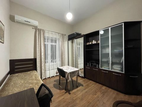 İcarəyə verilir 1 otaqlı köhnə tikili 30 m² — Bakı