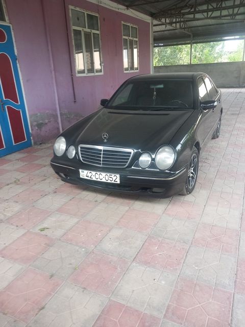 Mercedes E 220, 2.2 L, 1999 il, 270 000 km — İmişli