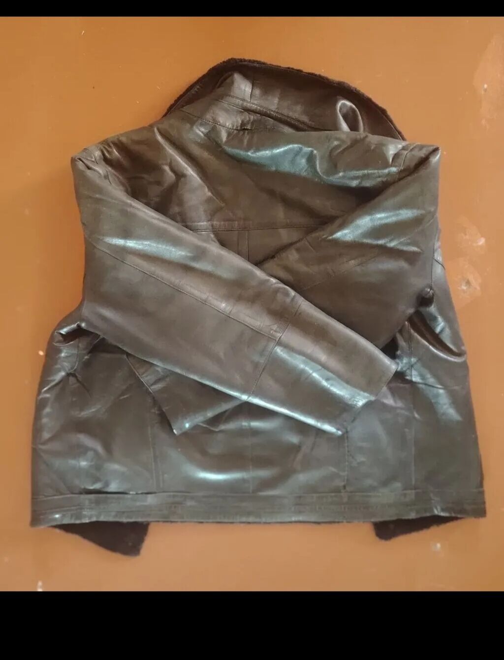 Qış üçün kişilər üçün qalın içlikli dəri plaş/kurtka. - Material — Kurtkalar, Gəncə (2)