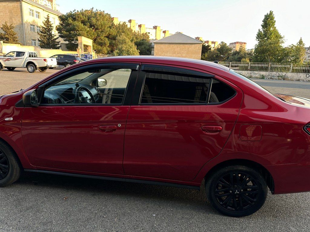 Mitsubishi Mirage, 1.2 L, 2022 il, 170 590 km — Avtomobillər, Bakı (4)